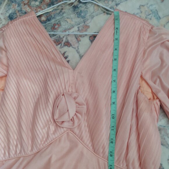 Vintage 70s Peach Chiffon Formal Dress Ethereal Angel Sleeves 37"B 30"W - Picture 14 of 15